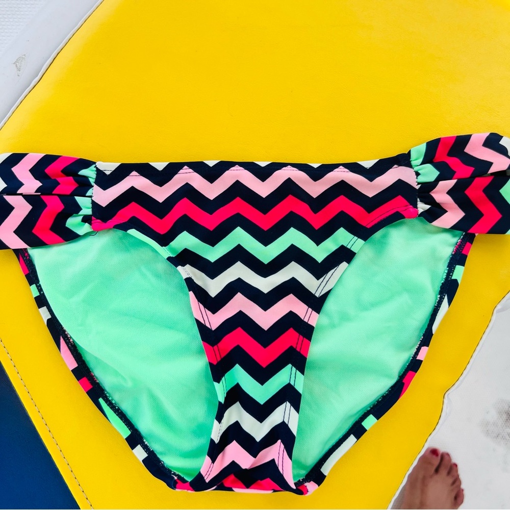 Xhilaration Multicolor Chevron Bikini Bottom